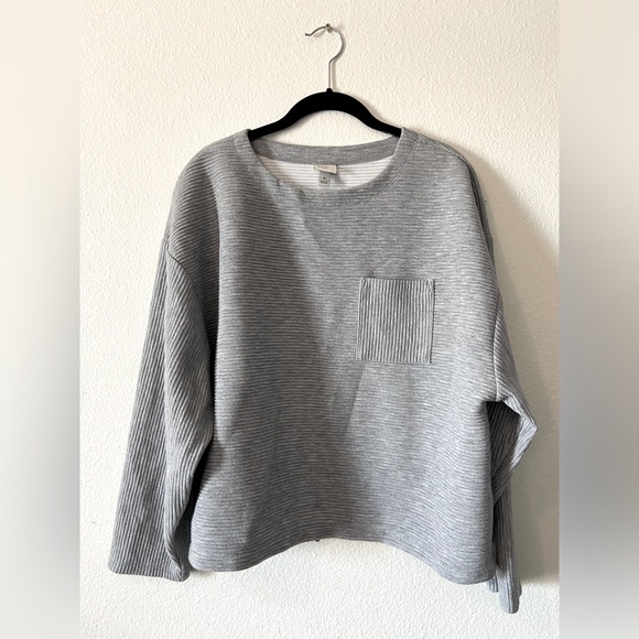 Oversized Ribbed Sweater - Picture 1 of 2